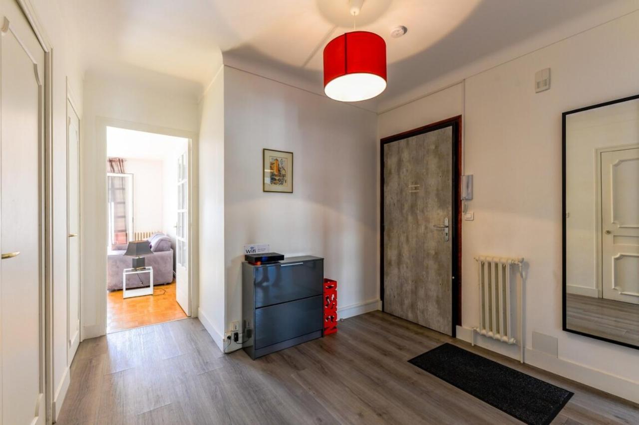 Furnished Apartment For 4 People In The City Center Annecy Exteriör bild